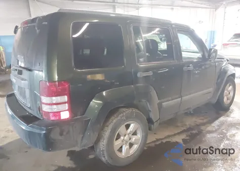 2010 Jeep Liberty Sport z USA, uszkodzony, nr VIN 1J4PN2GK5AW178188